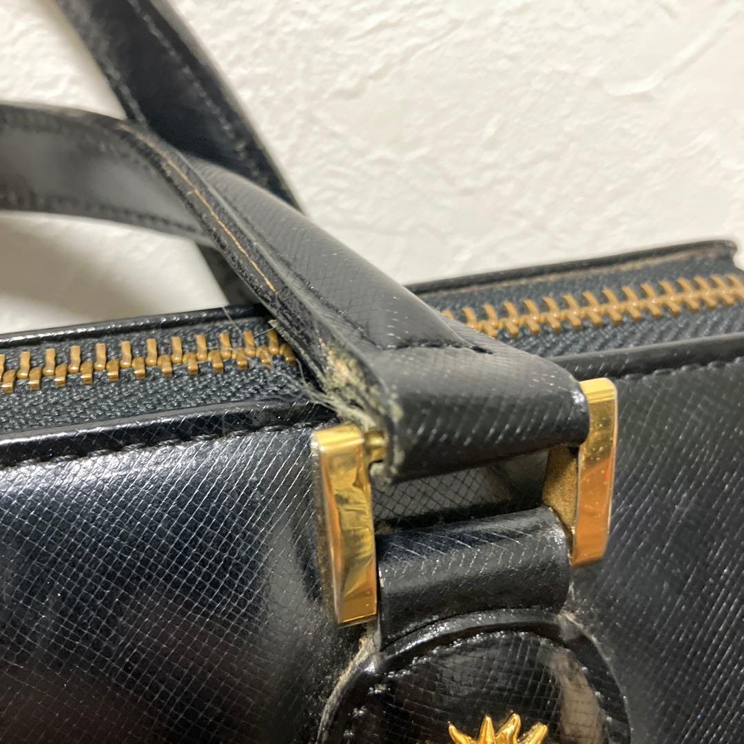 ジャンニヴェルサーチ　サンバースト　ハンドバッグ　レザーw12