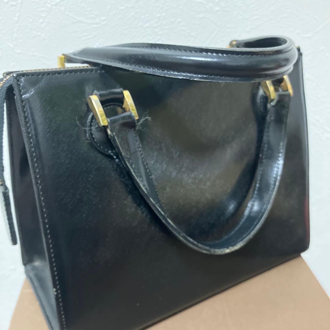 ジャンニヴェルサーチ　サンバースト　ハンドバッグ　レザーw12