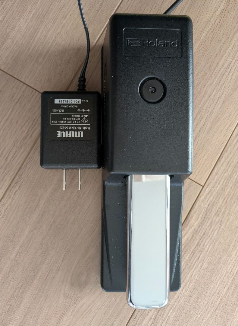 Roland GO-61P 24年製+ペダル(DP-10)