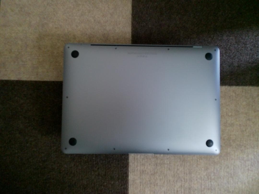 MacBook Air 2020 A2237 13㌅ M1 バッテリー 98%