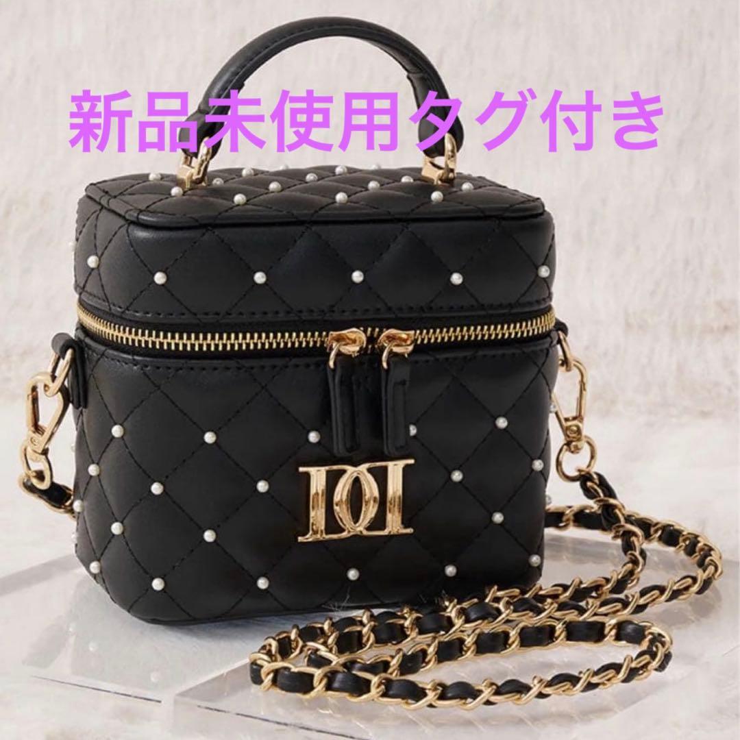 Darich ダーリッチ　キルティングパールスクエアミニバッグ 黒 ブラック