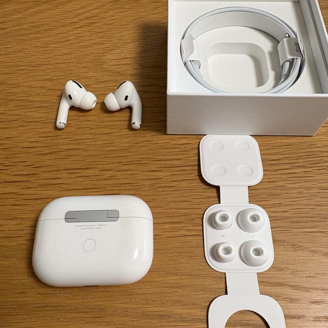 イヤホン AirPods Pro 1 A2084