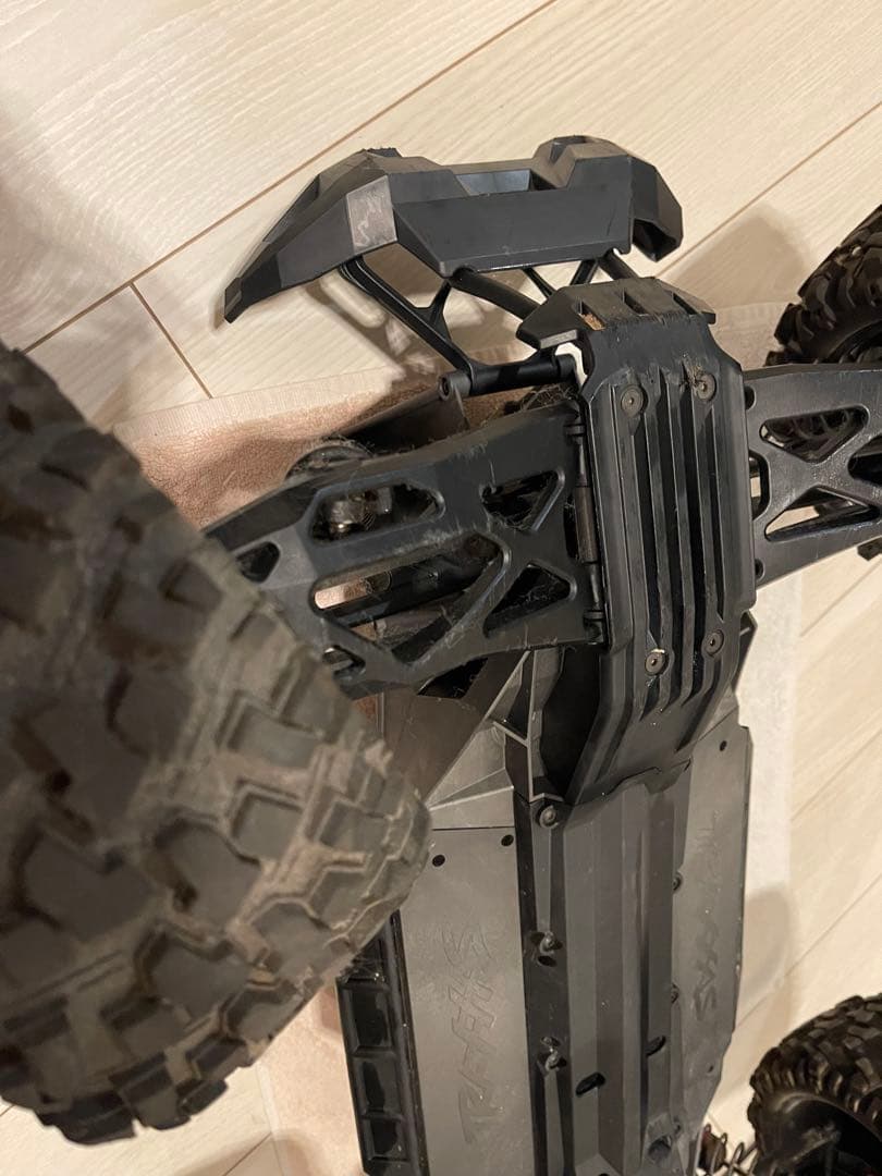 トラクサス X MAXX ラジコン