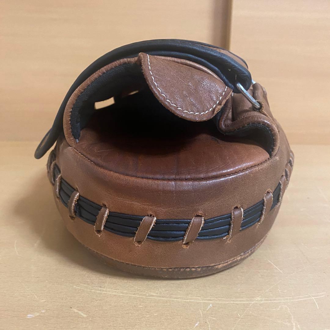PRO HERITAGE BROWN LEATHER パンチング ミット