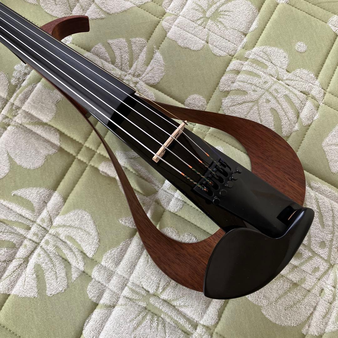 YAMAHA ヤマハ　5弦 エレキバイオリン YEV105 BL　サイレント