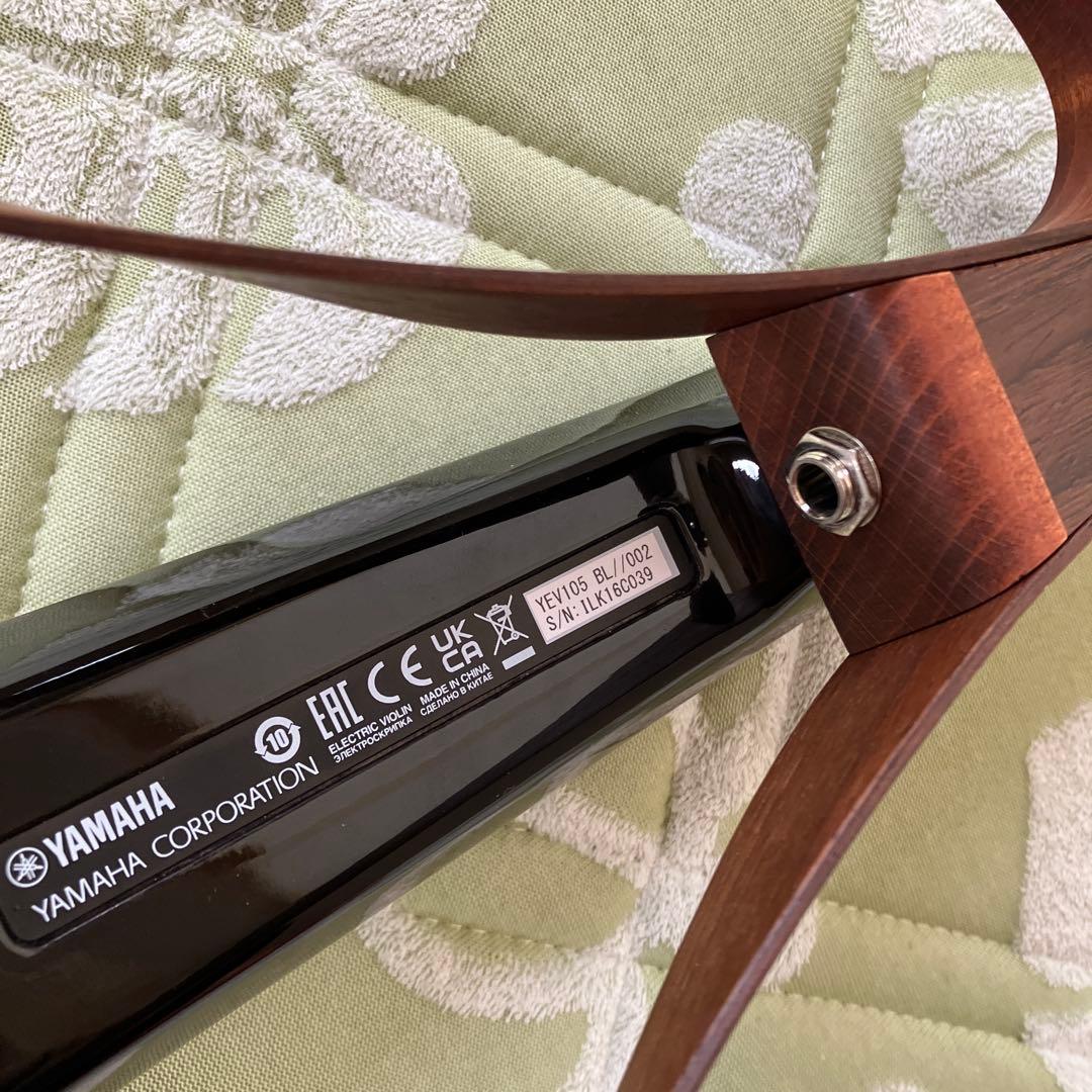 YAMAHA ヤマハ　5弦 エレキバイオリン YEV105 BL　サイレント