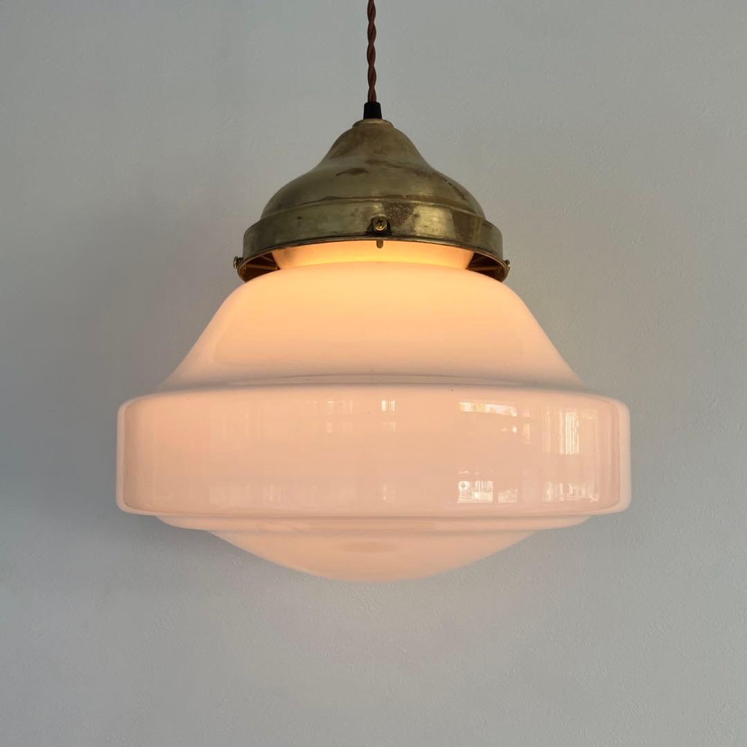 レトロ　アンティーク　古道具　真鍮　ガラス　ランプシェード　電灯　電球　ライト