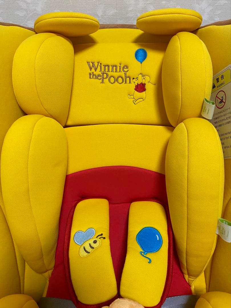 Winnie the Pooh 車用チャイルドシート