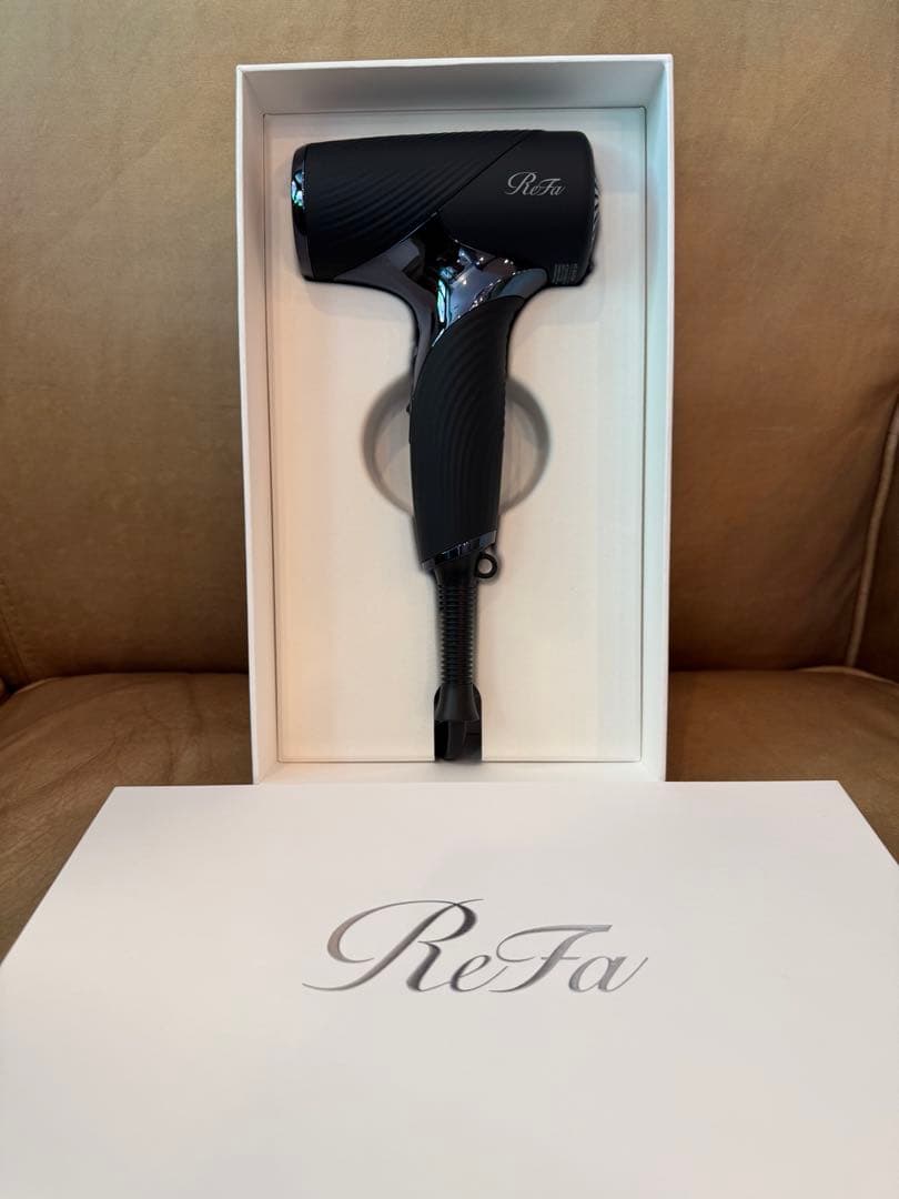 新品未使用2025年10月8日発売ReFa ビューテックドライヤーSE ブラック
