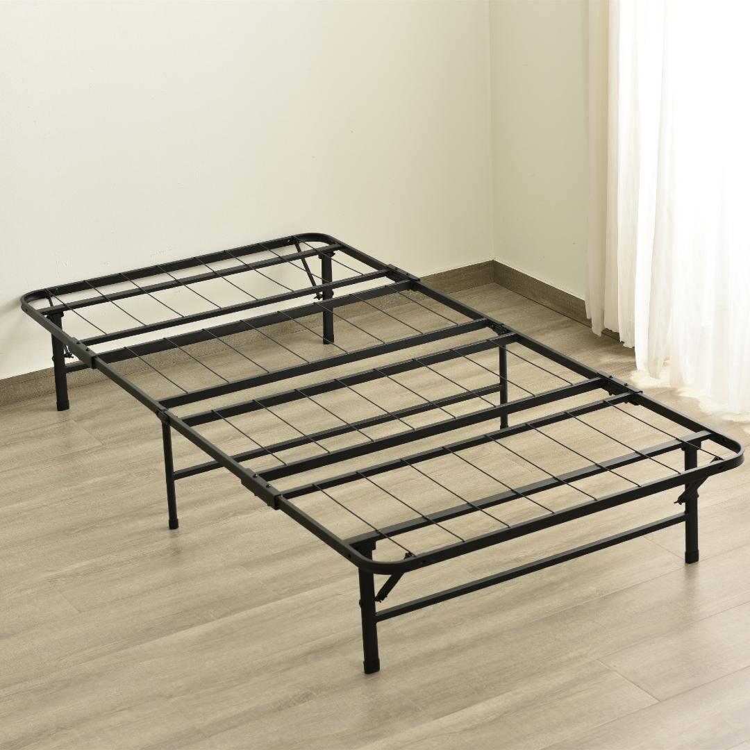 新生活応援！パイプベッド 折りたたみベッド シングル　省スペース 一人暮らし