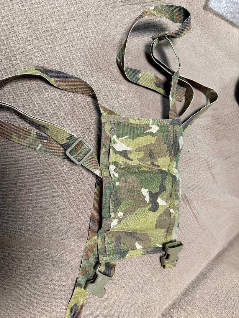 ブルーフォースギア　チェストリグ　BLUE FORCEGEAR 実物　超軽量