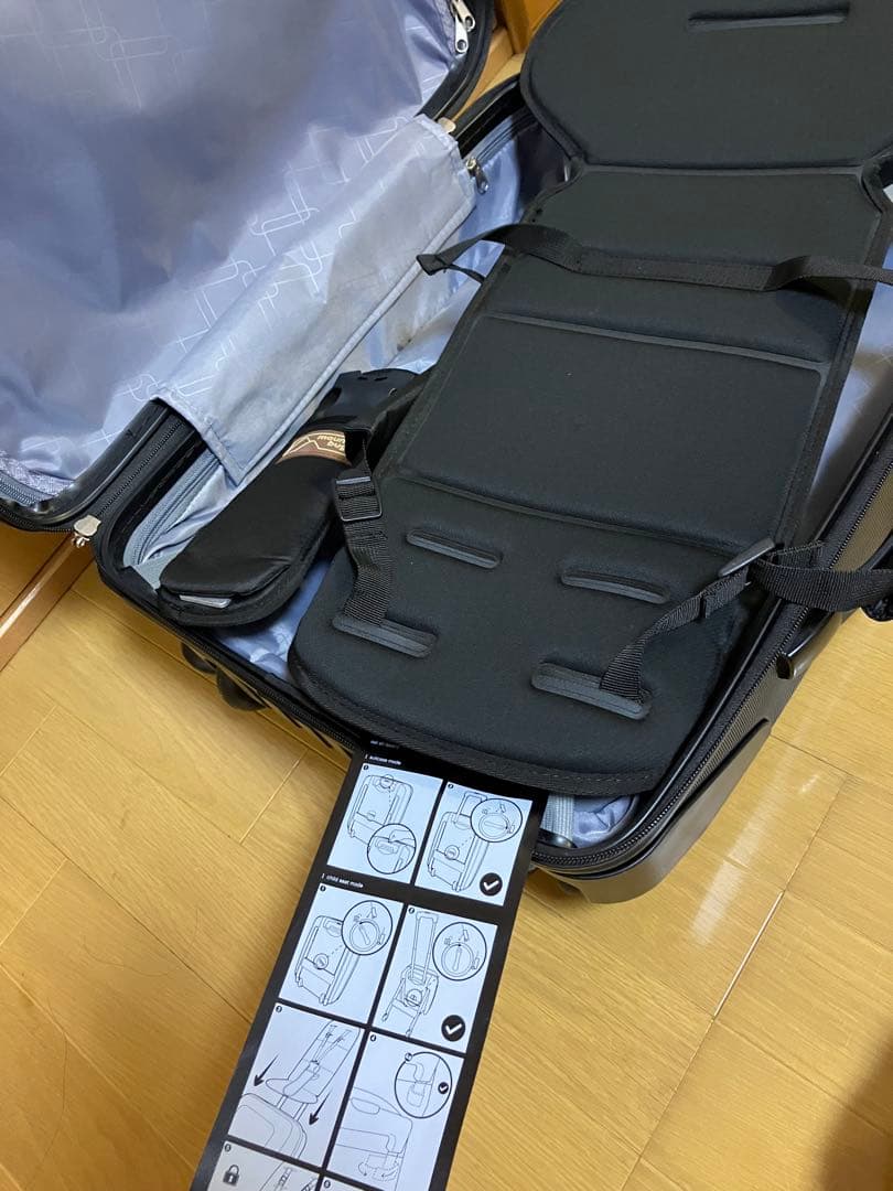 【Mountain Buggy】こどもが乗れるキャリーケース