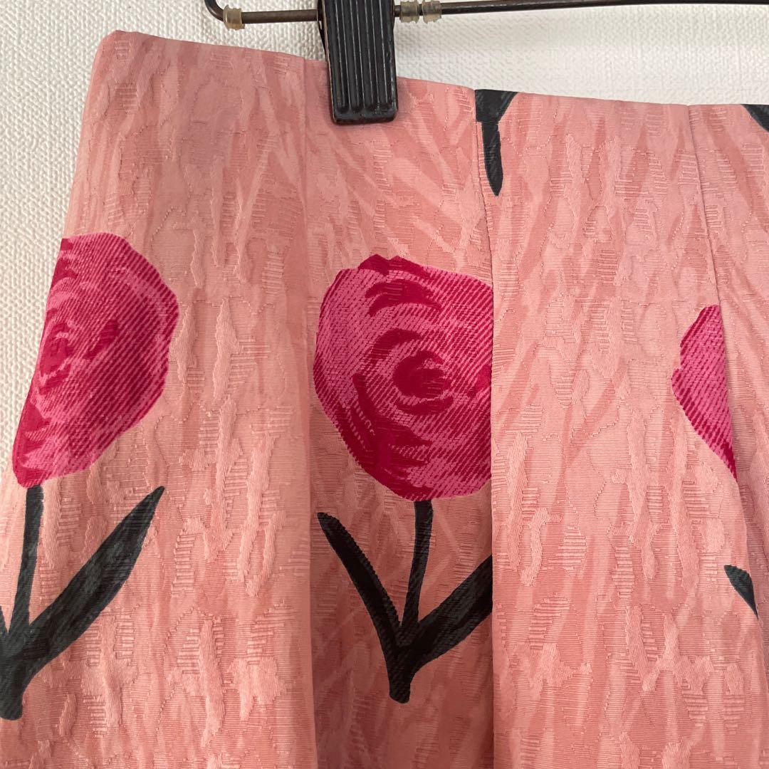 美品◎エムズグレイシー　2,8万円　手書き風薔薇柄スカート ピンク