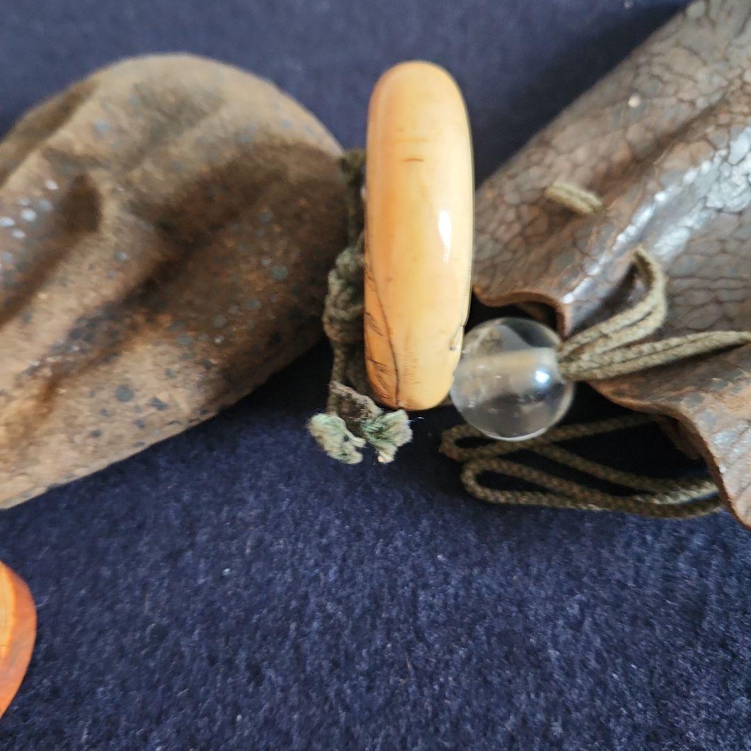 根付け‥骨董品