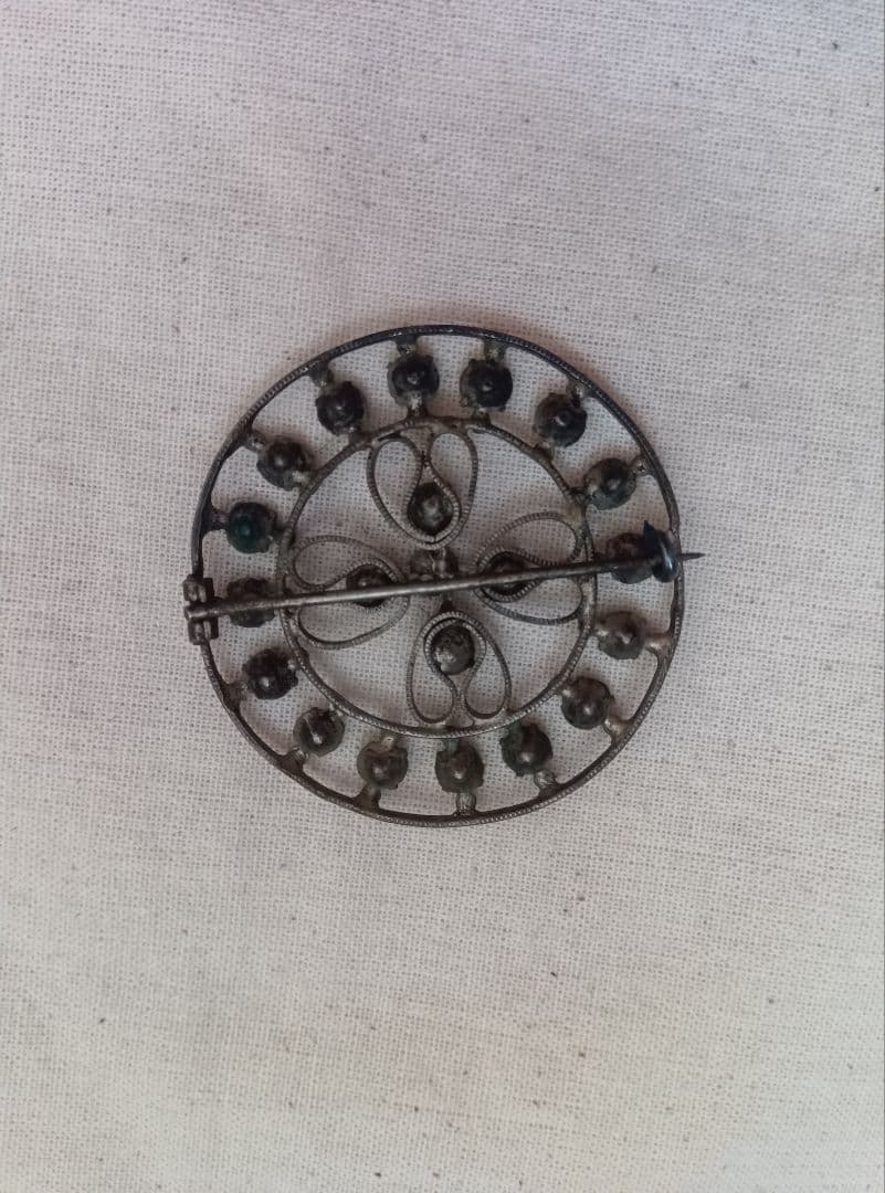 ☺*︎様 フランスアンティーク　ラインストーンのブローチ　ガラス　ストラス　ヴィ