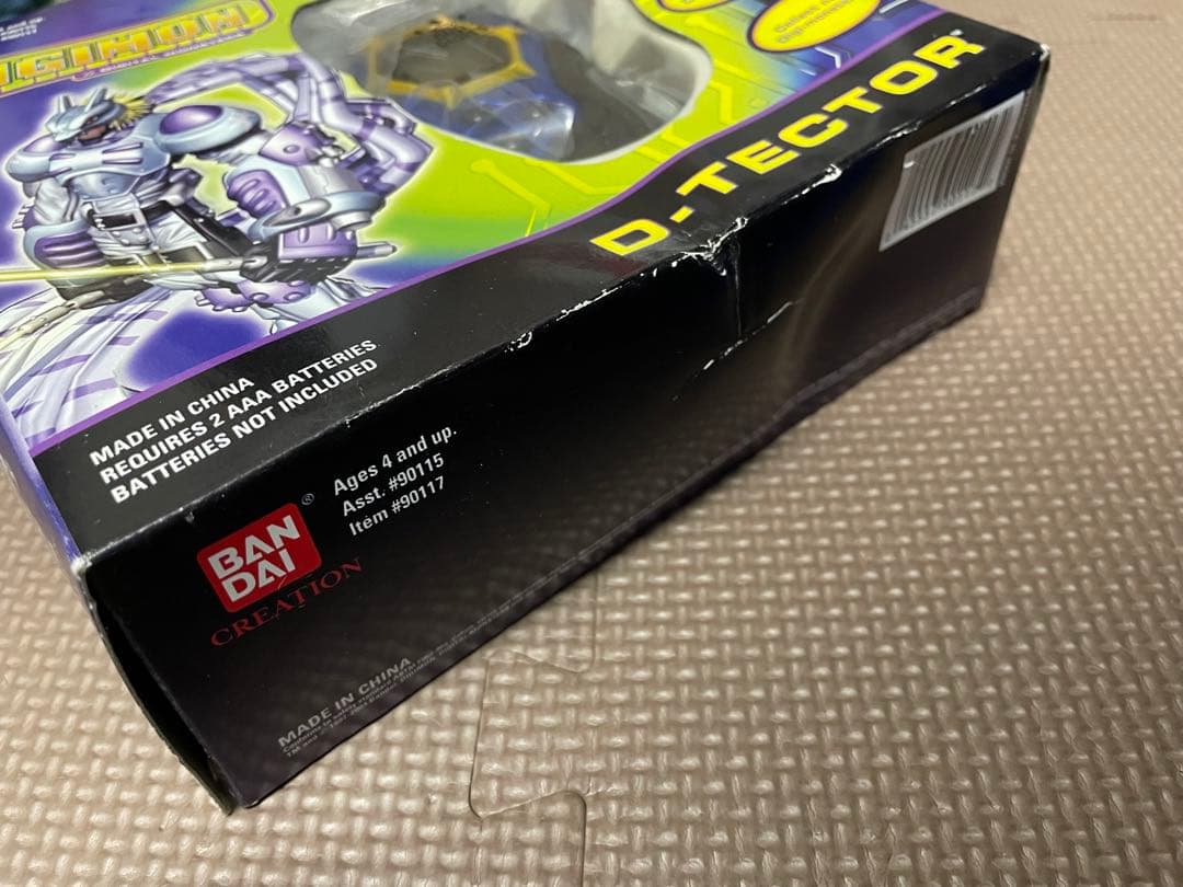 デジモン　海外版　DIGIMON digivice D-TECTOR