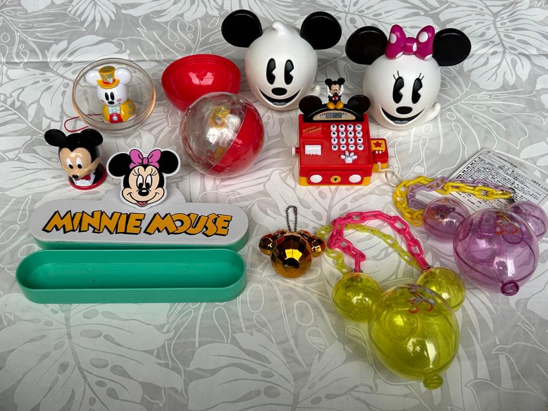 ディズニー グッズ28点セット ミッキー ミニー ドナルド スティッチ