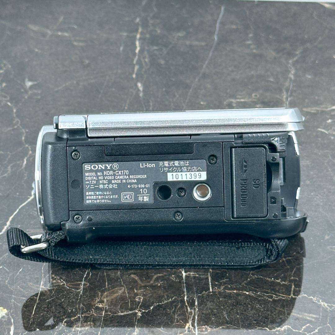 【美品】SONY HDR-CX170 シルバー　ビデオカメラ