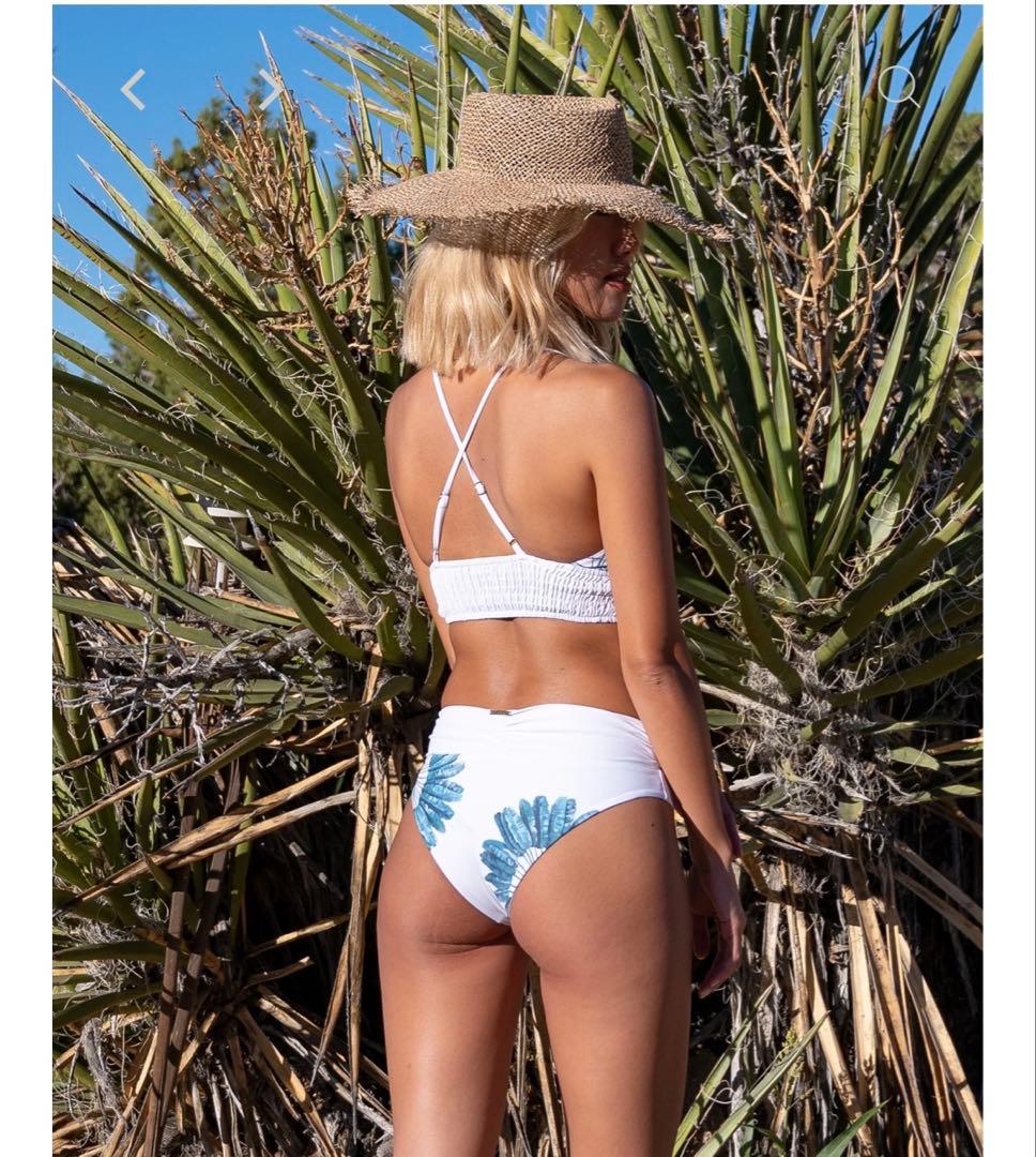 【完売品】reselvesビキニセット