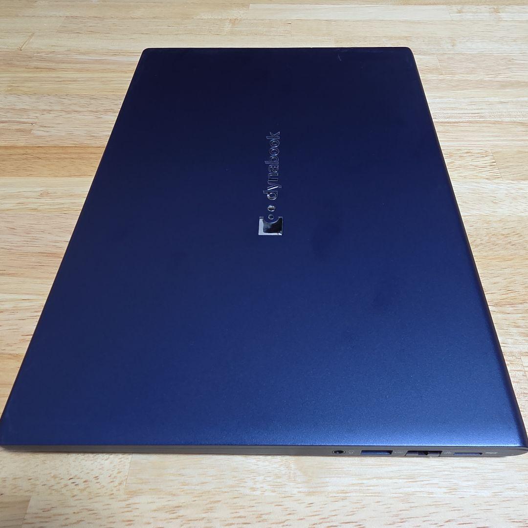 美品/dynabookR9 14.0型 /メモリ：32GB /SSD：512GB