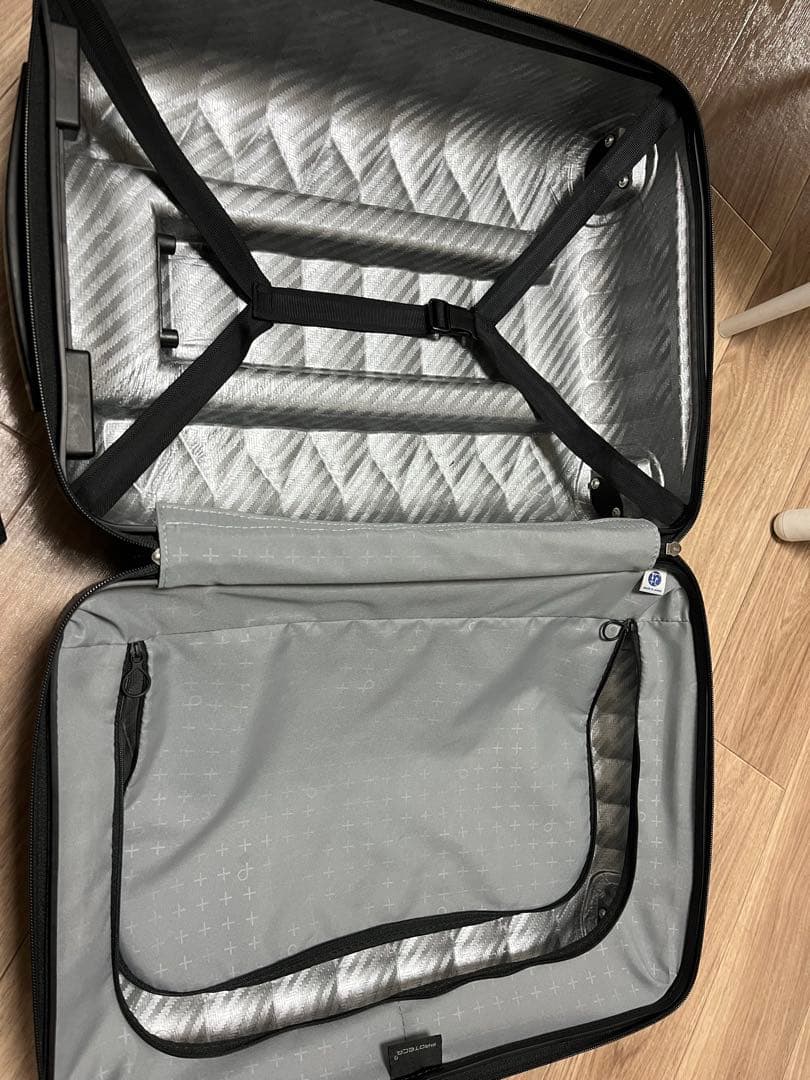 プロテカ　　エアロフレックス超軽量キャリーケース　　美品