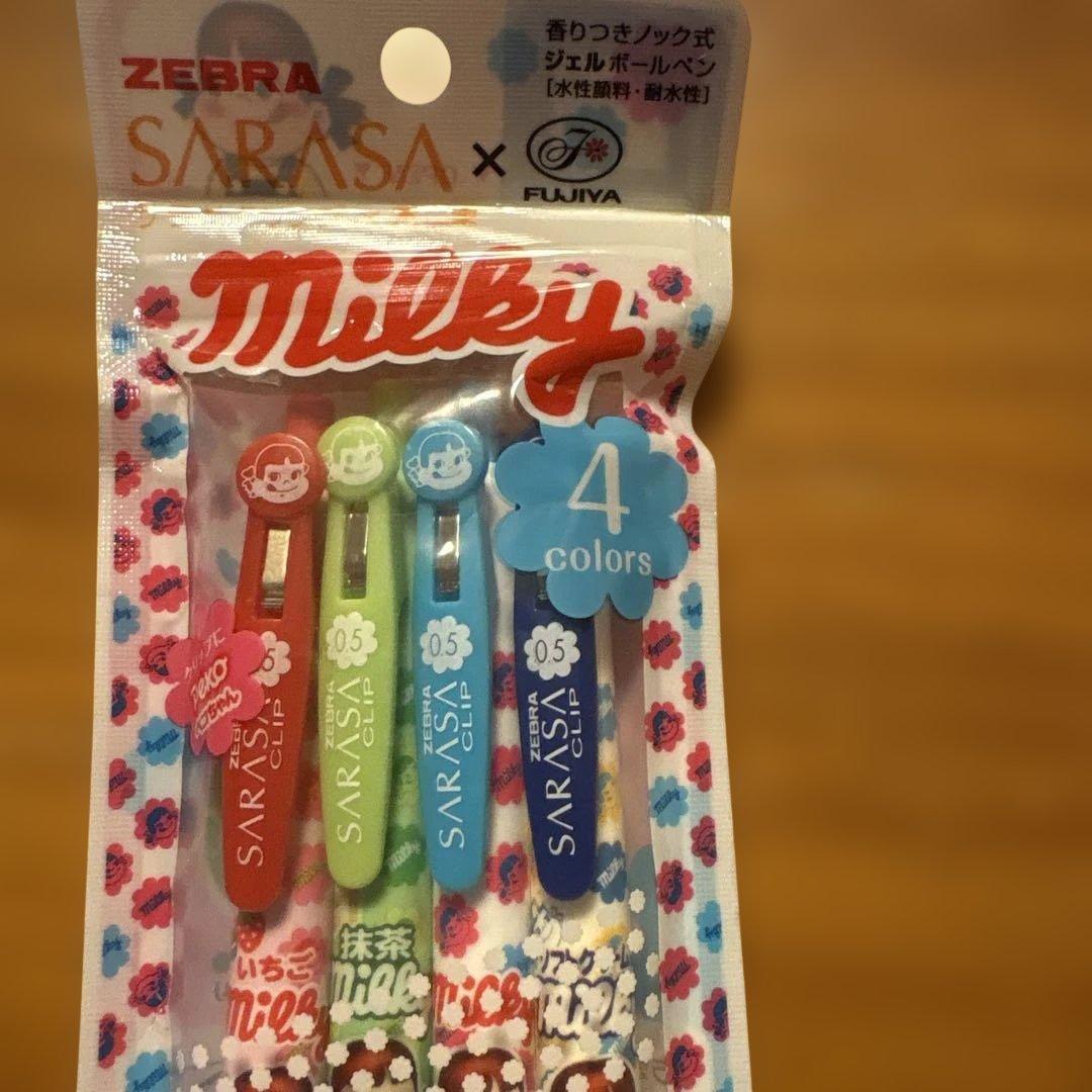 レア品、ゼブラサクラリップ×不二家4色セット 0.5mm