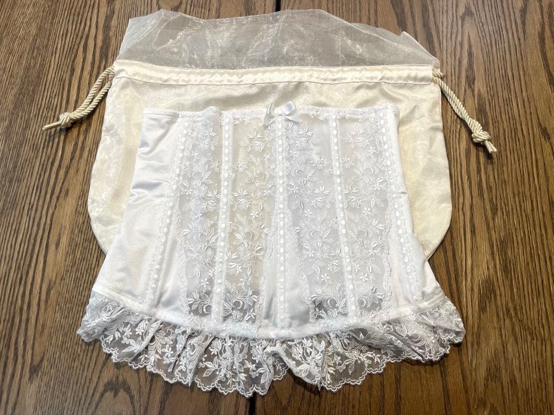 セモア　ブライダルインナー　 E70