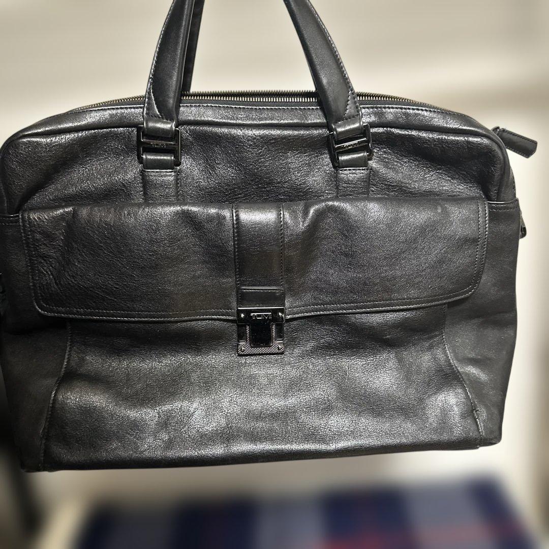 美品　TUMI フラップ付き　レザーブリーフケース　ビジネスバッグ　トゥミ