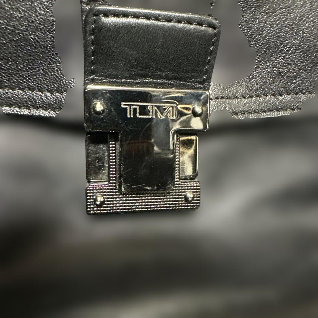 美品　TUMI フラップ付き　レザーブリーフケース　ビジネスバッグ　トゥミ