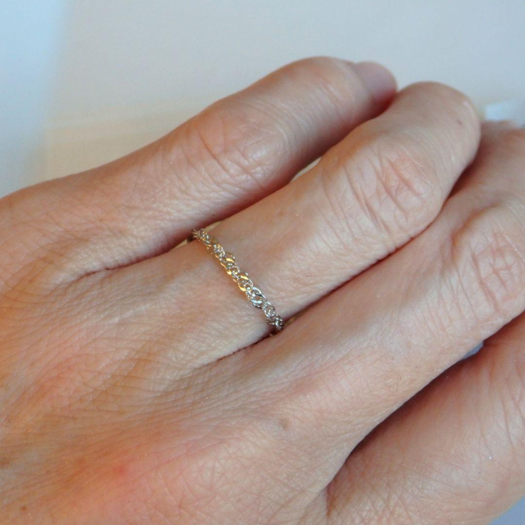 ☪︎る　プラチナリング　チェーンリング　スクリューチェーン　1.8㎜幅