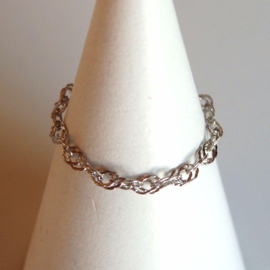 ☪︎る　プラチナリング　チェーンリング　スクリューチェーン　1.8㎜幅