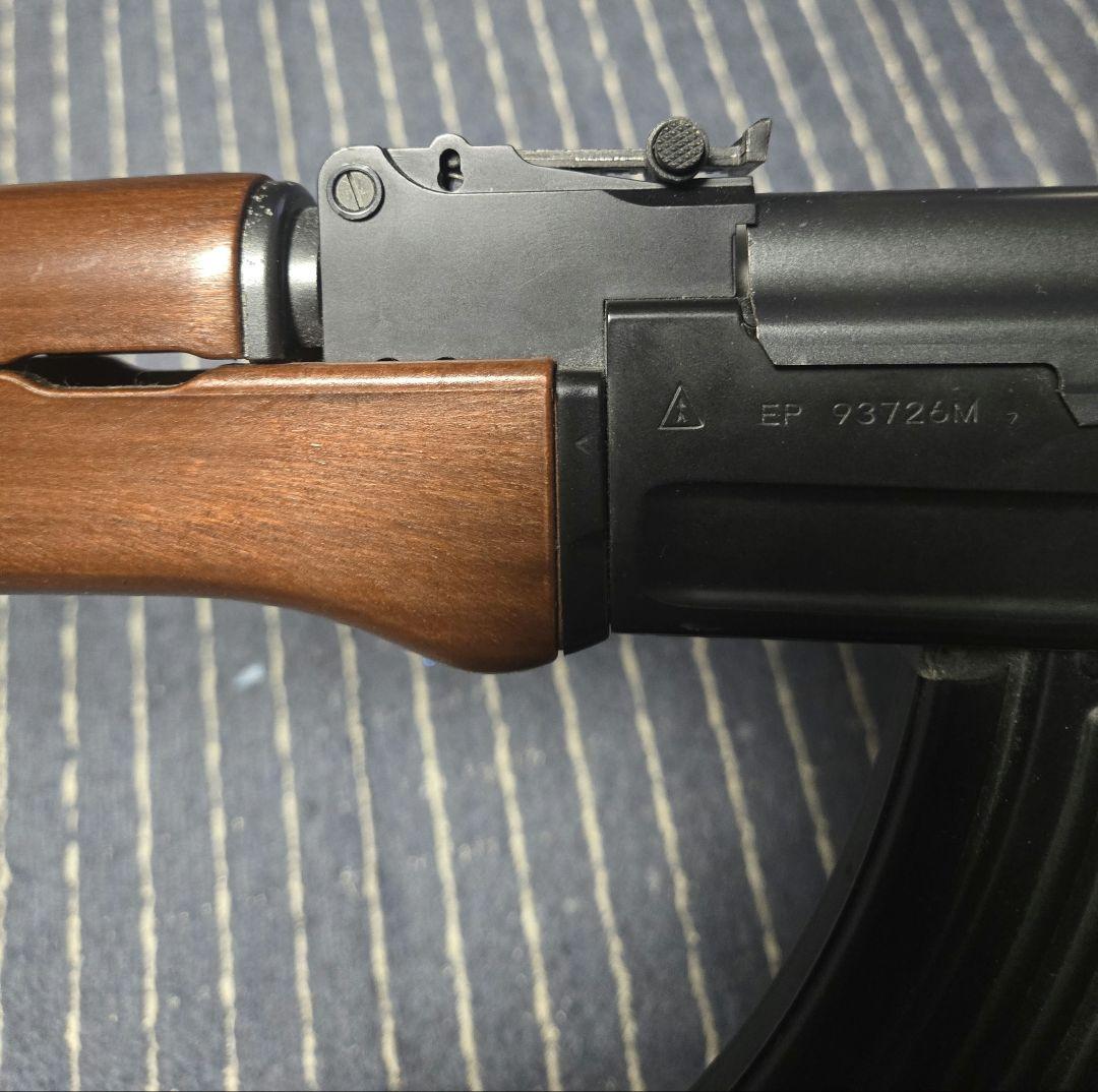 東京マルイ電動ガン　AK47