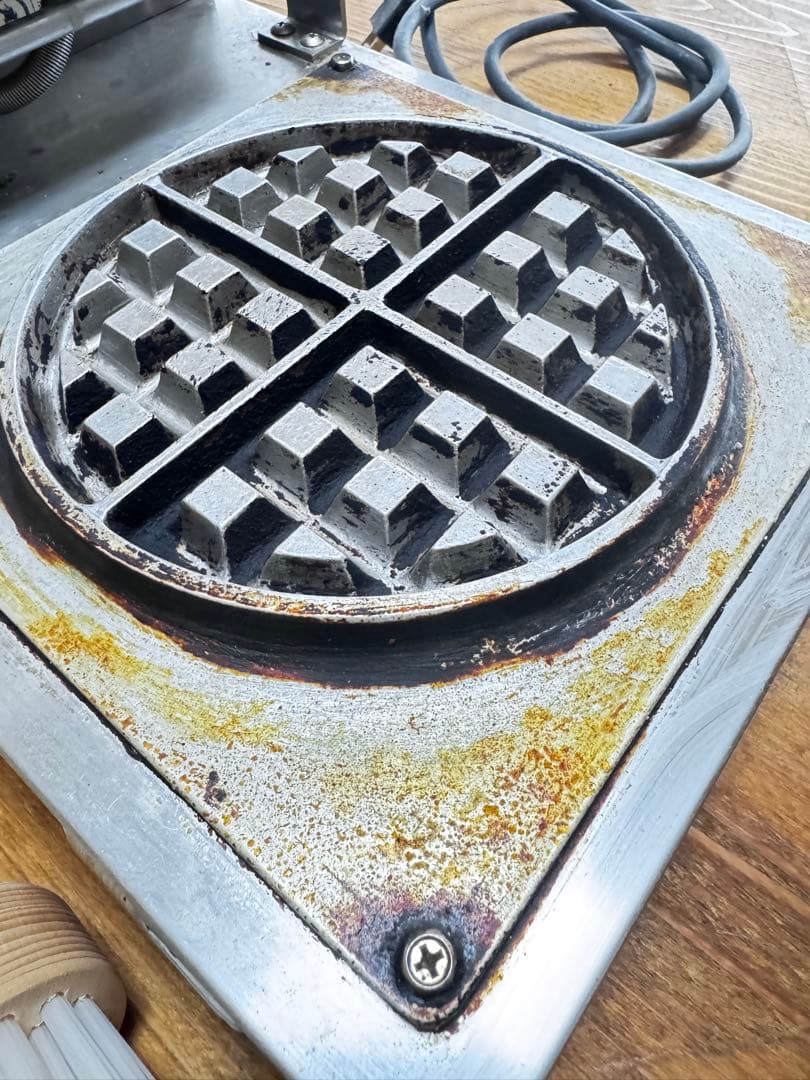 サンテック　ベルギーワッフルメーカー丸型 業務用