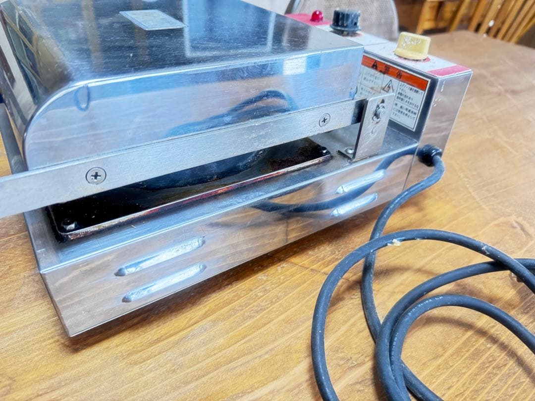 サンテック　ベルギーワッフルメーカー丸型 業務用