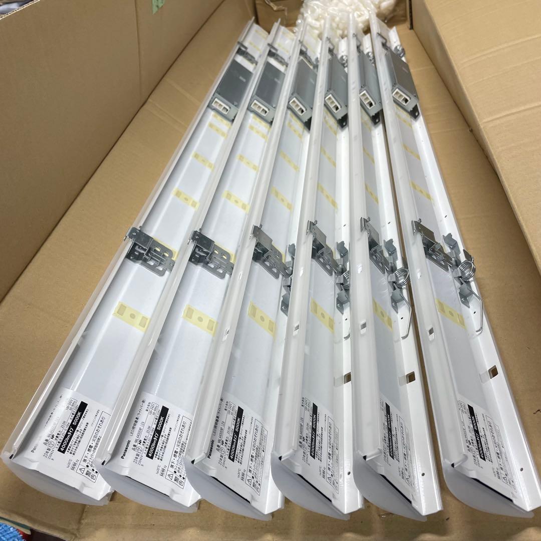 パナソニック　ライトバー　NNL4400ENPLE9 6本セット【本数相談可】