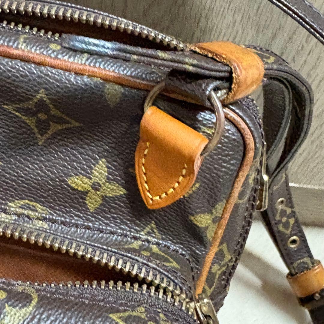 Louis Vuitton ルイヴィトン モノグラム アマゾン ショルダーバッグ