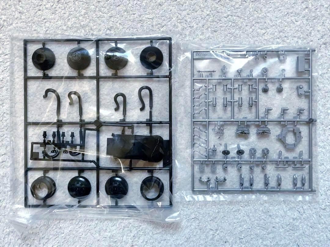 絶版タミヤ 1/12 プラバムBT44B w/大判エッチングパーツ&補完デカール