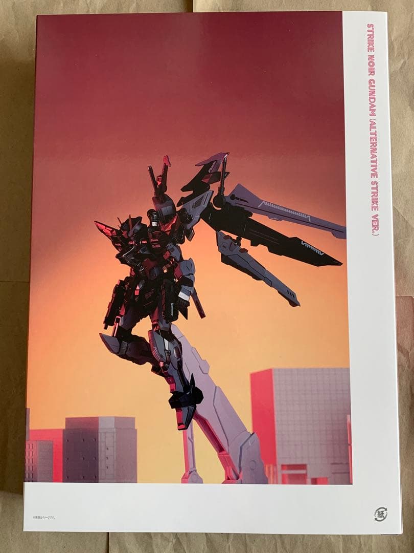 メタルビルド ストライクノワールガンダム & ライトニングストライカー