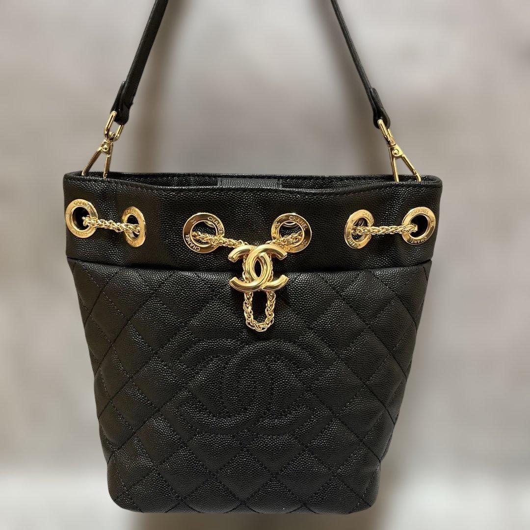 【新品未使用】シャネルブラック キルティング 巾着チェーンショルダーバッグ