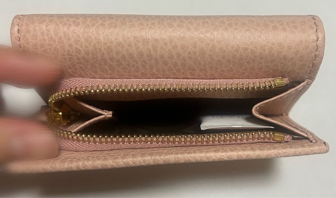 【新品未使用美品】GUCCI ピンクレザー三つ折り財布 袋付き