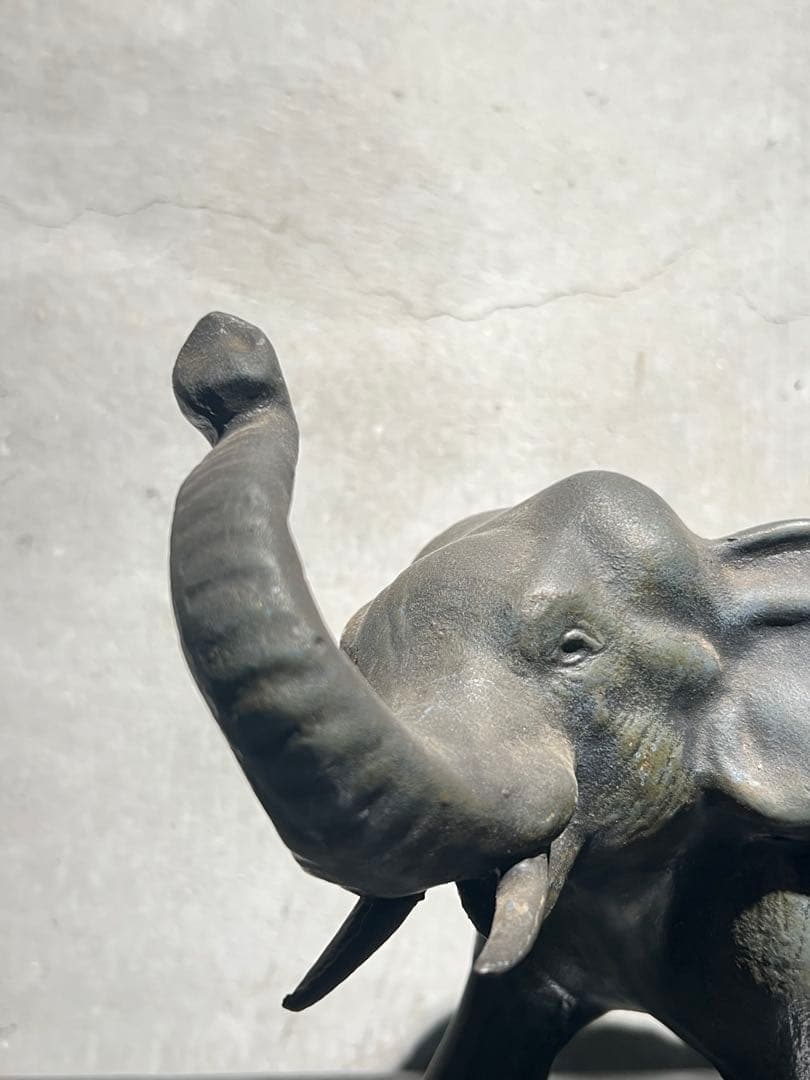 ヴィンテージ 鉄製 象／ゾウのオブジェ 】リアルな表情で造りも良いです