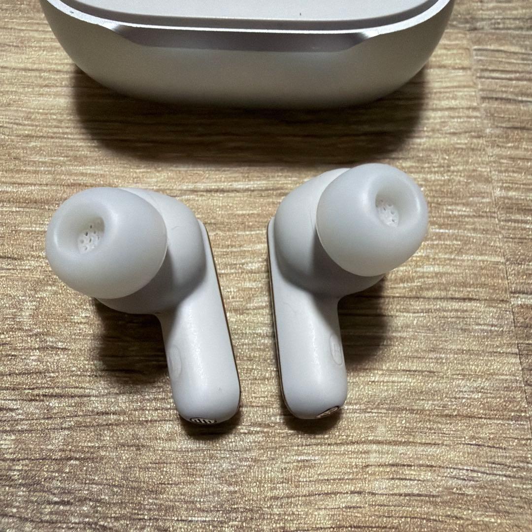 【保証書・カバー付き】JBL LIVE BEAM 3 ライブビーム3 イヤホン