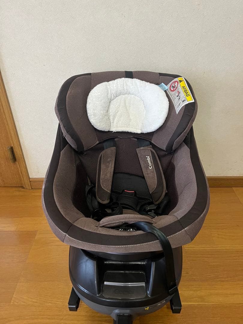 Combi クルムーヴスマート ISOFIX JJ-650 ブラウン