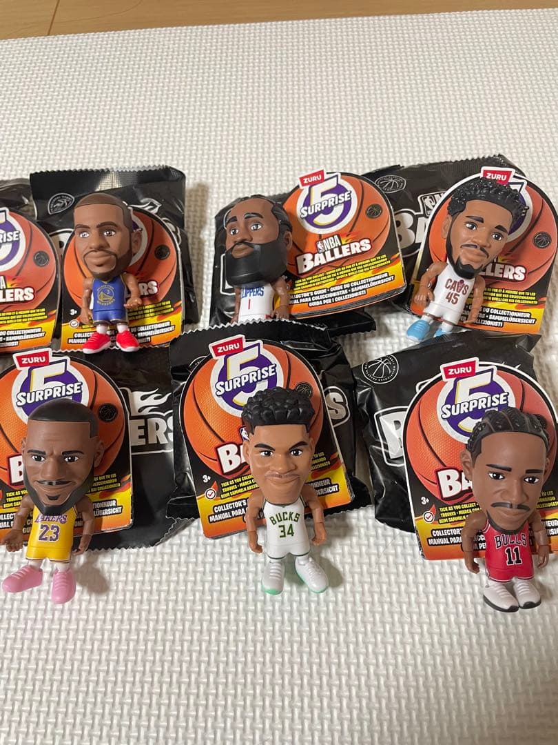 NBA Surprise Ballers フィギュア 10体セット