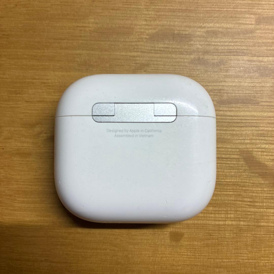 AirPods 4 （標準モデル）