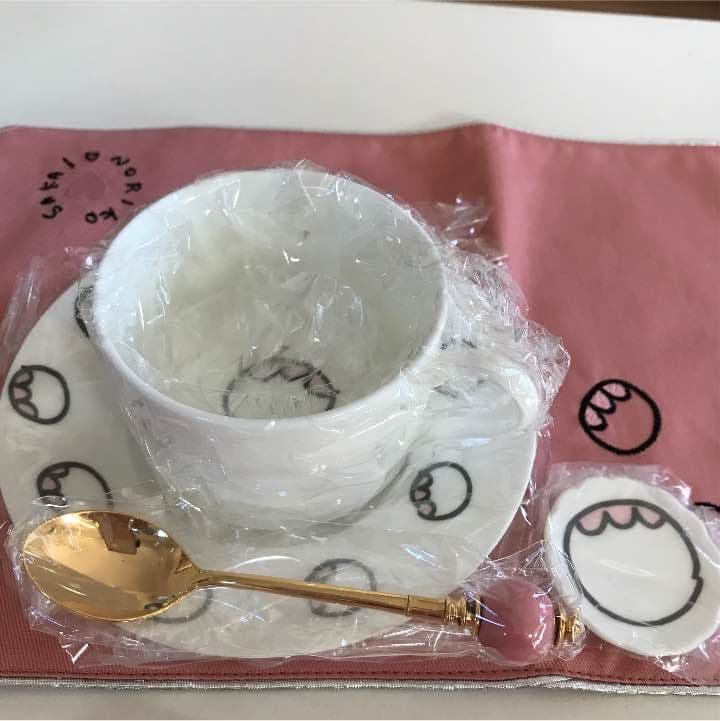 限定品！酒井法子(のりピー)デザイン ノリタケティーセット