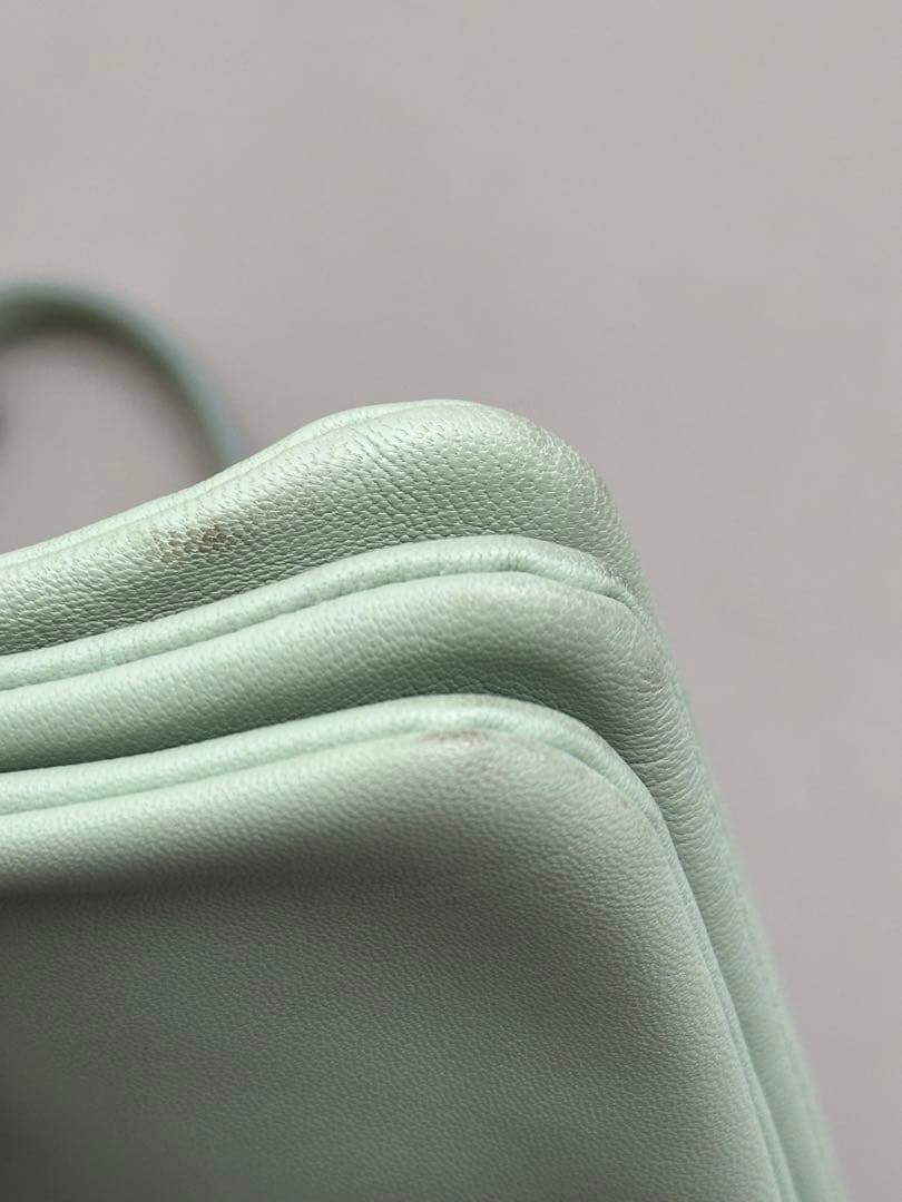 CELINE セリーヌ トリオ　ピスタチオグリーン