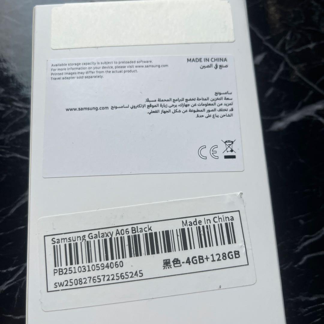 samsung galaxy a06 黒4gb 128gb