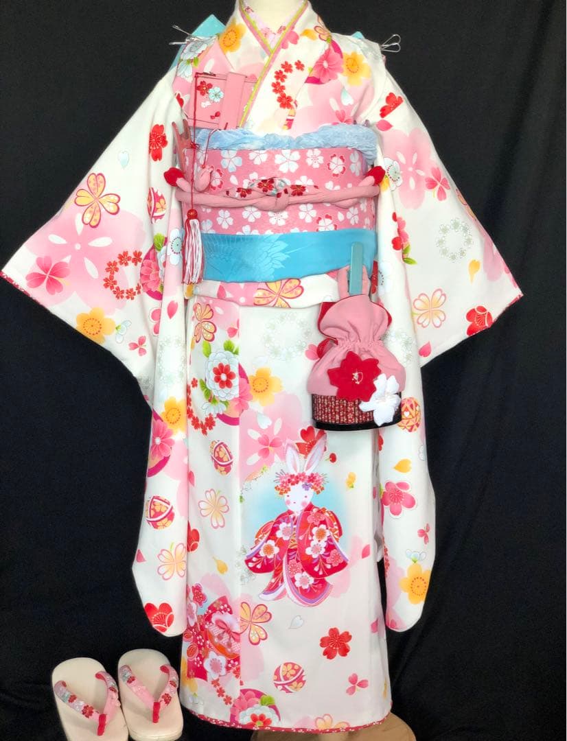 【式部浪漫】七五三　ブランド　7歳　刺繍　着物　作り帯　セット　日本製　女の子