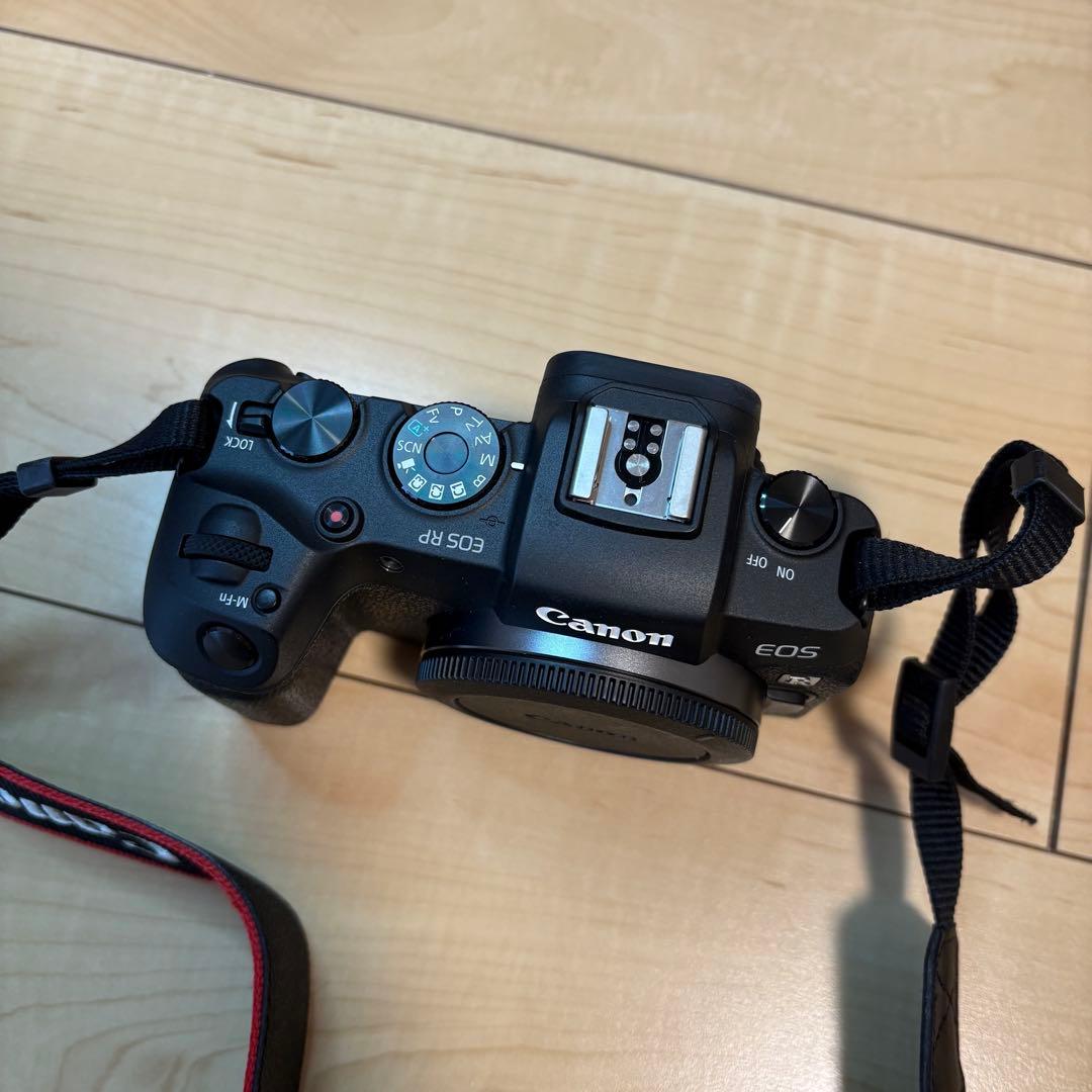 ⭐️美品おまけ付⭐️Canon EOS RP ミラーレスカメラ